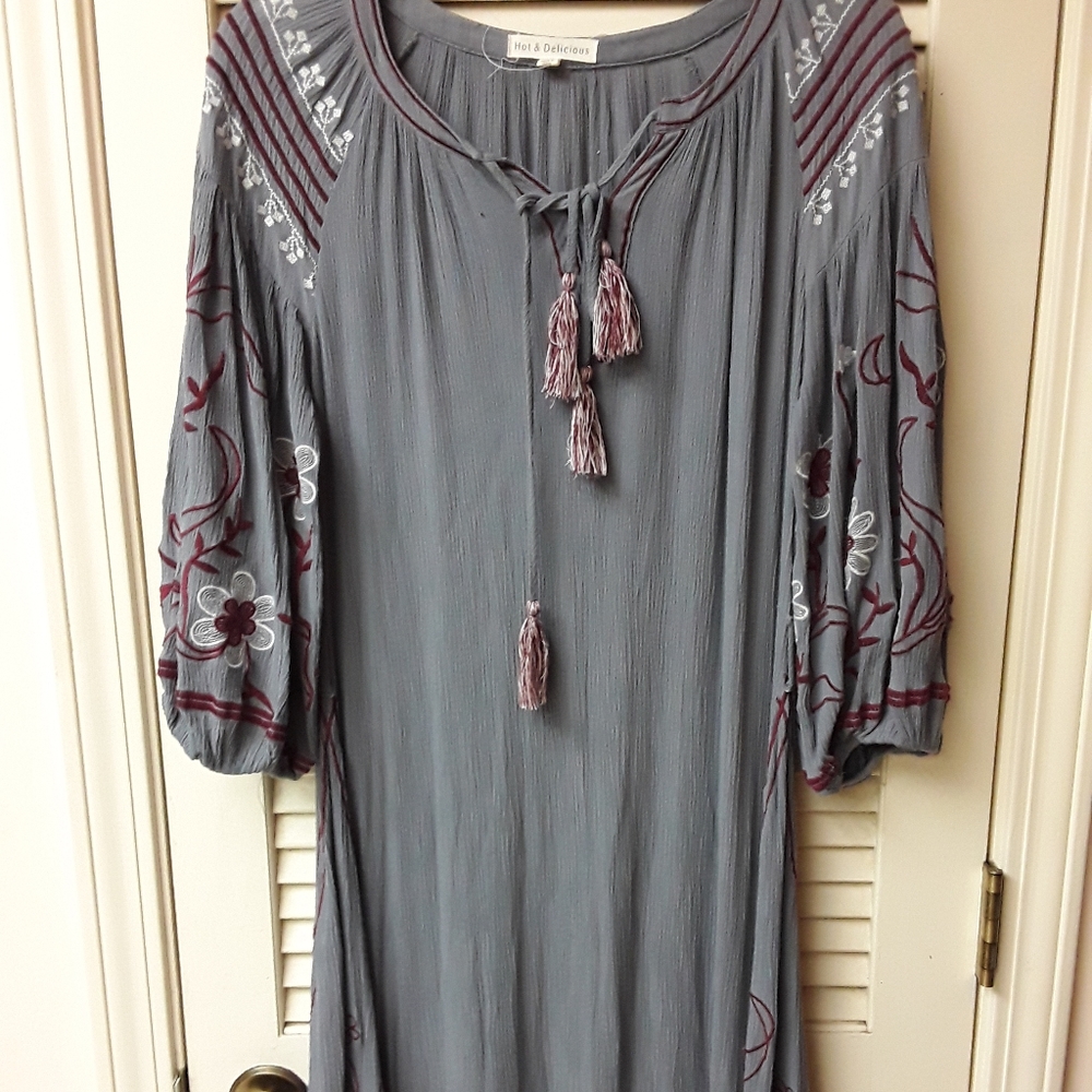 Grey Red Boho Embroidered Flowy Maxi Dress M L